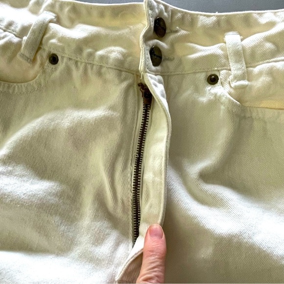 Bergamo Vintage 80’s High-Waisted Shorts | Cuffed Hem | 100% Cotton | Off White - Picture 5 of 11